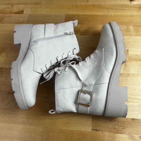 Naturalizer Boots Cabaret Ivory Beige Lace Up Buckle Ankle Combat US 6.5 M - Picture 8 of 11